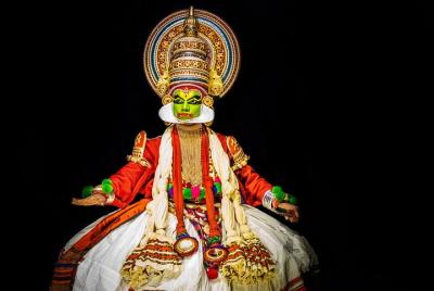 Evite las colas: experimente Kathakali en Kochi Ticket Evite las colas: experimente Kathakali en Kochi Ticket