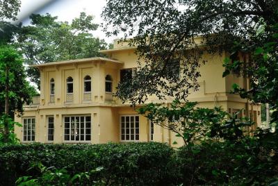Recogida de Kolkata y excursión de un día a Santiniketan con visita guiada Recogida de Kolkata y excursión de un día a Santiniketan con visita guiada