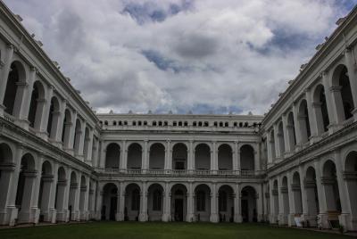 Excursión a Kolkata, Bodhgaya y Varanasi (7 días) Excursión a Kolkata, Bodhgaya y Varanasi (7 días)