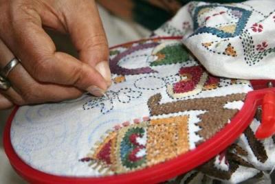 Descubre Kantha Stitch pintura en Kolkata con almuerzo