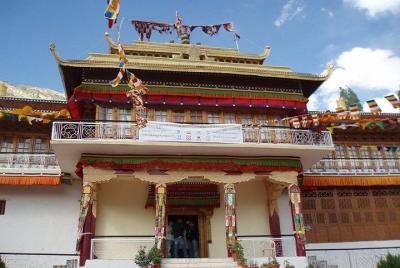 LEH LADAKH TOUR (6 noches / 7 días) LEH LADAKH TOUR (6 noches / 7 días)