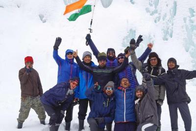 Chadar Trek - The Frozen River Trek - Expedición de 9 días Chadar Trek - The Frozen River Trek - Expedición de 9 días