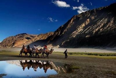 LEH LADAKH TOUR (5 noches / 6 días) LEH LADAKH TOUR (5 noches / 6 días)