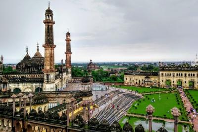 Lucknow Turismo con entradas de monumentos Lucknow Turismo con entradas de monumentos