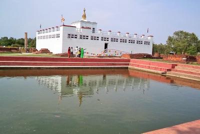 Lumbini y Kushinagar Tour desde lucknow Lumbini y Kushinagar Tour desde lucknow