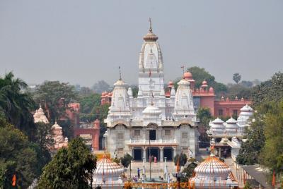 Una excursión privada de una noche a Ayodhya desde Lucknow Una excursión privada de una noche a Ayodhya desde Lucknow