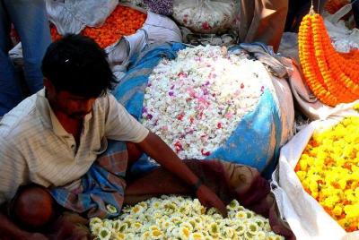 Traslado de salida del hotel al aeropuerto en Kolkata.