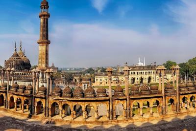 Lo mejor de Lucknow (visita guiada de medio día en coche) Lo mejor de Lucknow (visita guiada de medio día en coche)