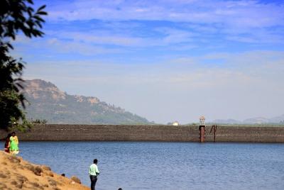 Traslado privado de Mumbai a Pune a través de Lonavala City Tour