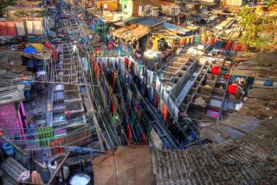 Recorrido turístico privado por Mumbai con viaje en tren local gratuito en Mumbai