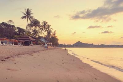 Excursión de un día a la playa de Alibag-Kashid (visita turística guiada de día completo desde Mumbai)