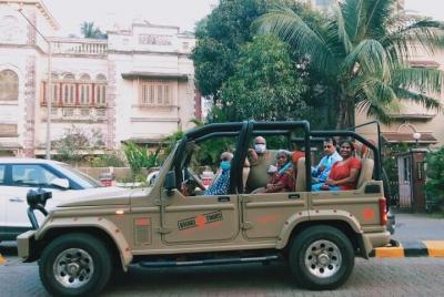 BandraBreeze - Jeep abierto Heritage Ride