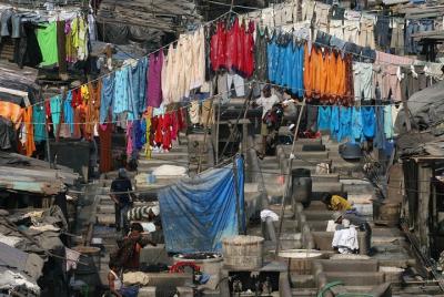 Excursión turística de día completo a Mumbai en transporte público