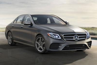 Traslados en el aeropuerto de Mumbai: ciudad de Mumbai a BOM del aeropuerto de Mumbai en Business Car