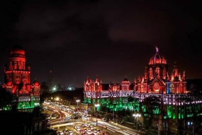 Excursiones nocturnas a Mumbai, incluido el vehículo AC