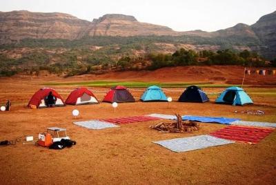  Bhandardara Lakeside Camping