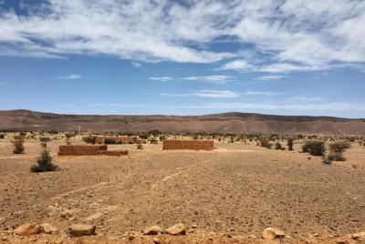 Viaje en grupo compartido por el desierto desde Marrakech 2 días Viaje en grupo compartido por el desierto desde Marrakech 2 días