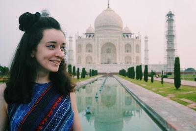 Same Day Taj Mahal y Agra Tour desde Delhi en coche