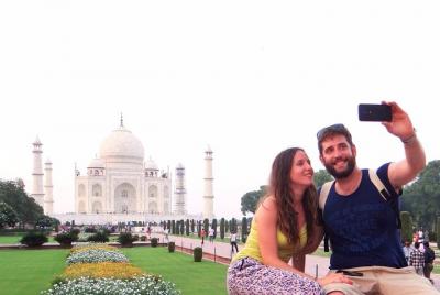 Agra Day Trip By Train (el tren más rápido en la India)