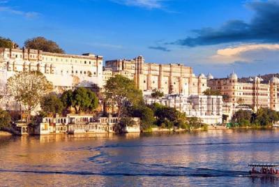 Tour privado de 02 días Udaipur Vuelo de regreso desde Nueva Delhi