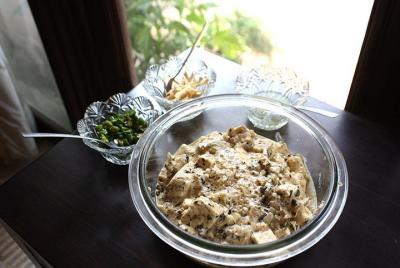 Lección de cocina privada y comida en una casa de Delhi local