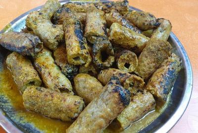 Delicioso Mughlai y comida callejera de la vieja Delhi