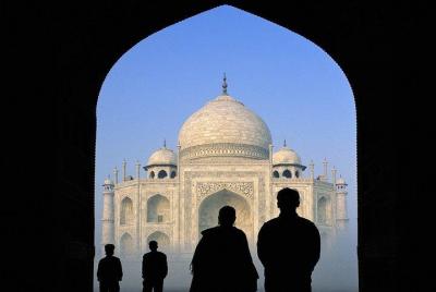 Tour romántico de luna de miel en los alrededores de Taj Mahal