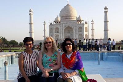 Excursión privada de 03 días a Delhi Agra Jaipur desde Pune con vuelo de ida