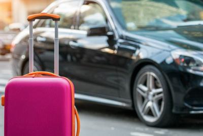 Traslado al aeropuerto de Pune en vehículo privado