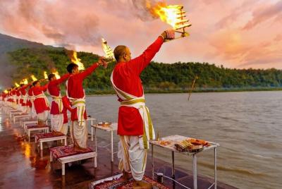 Haridwar y Rishikesh City Tour (Recogida de Dehradun) Haridwar y Rishikesh City Tour (Recogida de Dehradun)