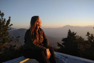 Excursión privada de un día: caminata al amanecer Kunjapuri a Rishikesh Excursión privada de un día: caminata al amanecer Kunjapuri a Rishikesh