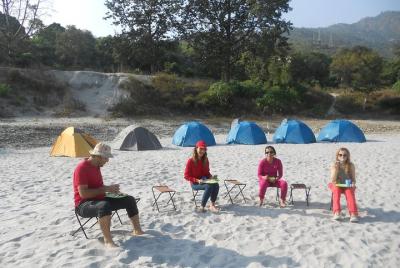 Expedición de rafting en Rishikesh (2 noches 3 días) Expedición de rafting en Rishikesh (2 noches 3 días)