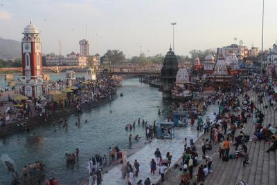 Dehradun a Haridwar y Rishikesh ArirportTransfers + Hotel + Sightseeing Dehradun a Haridwar y Rishikesh ArirportTransfers + Hotel + Sightseeing