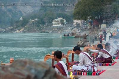 Experimente la cultura espiritual en Rishikesh con un local: un recorrido a pie único Experimente la cultura espiritual en Rishikesh con un local: un recorrido a pie único
