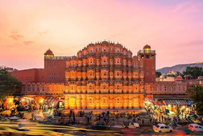 Transferencia de ida de Ranthambore a Jaipur en un vehículo de CA