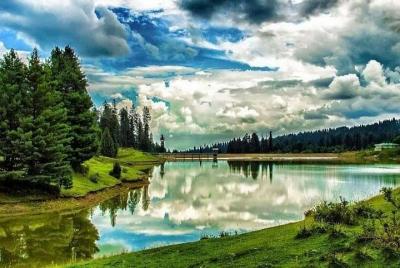 Caminata a los lagos más bellos tarsar marsar