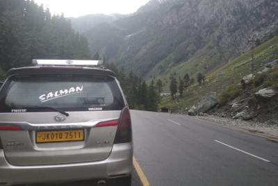 Servicio de taxi de traslados al aeropuerto de Srinagar
