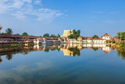 Excursión de un día a Trivandrum y visitas turísticas con almuerzo Excursión de un día a Trivandrum y visitas turísticas con almuerzo