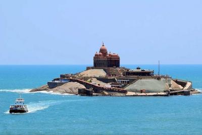 Kovalam To Kanyakumari: excursión de un día completo con almuerzo Kovalam To Kanyakumari: excursión de un día completo con almuerzo