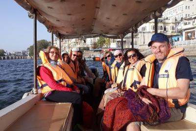 Excursión de 16 días de aventura múltiple en Rajastán con Taj Mahal y Goa