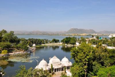Excursión privada de un día a la ciudad de Udaipur