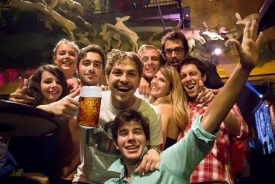 Vida nocturna de Udaipur - Pub Crawl