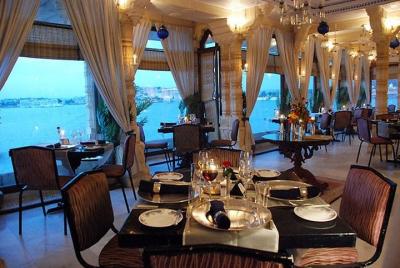 Tour a Jagmandir Udaipur con boletos electrónicos sin colas