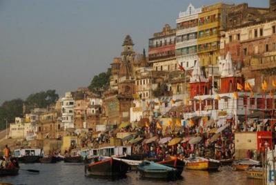 Paseo en barco por el Ganges en Varanasi