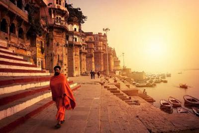 Excursión de 2 días a Varanasi con Sarnath