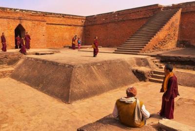 Tour económico de 3 días a Bodhgaya, Rajgir y Nalanda