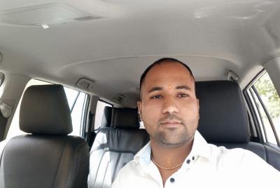 Taxi del aeropuerto: traslado de ida y vuelta entre Udaipur y el UDR del aeropuerto de Udaipur