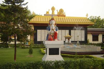 Desde Varanasi: excursión de un día a Sarnath con traslados