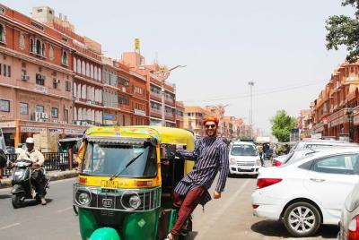 Tour Varanasi Tuk Tuk
