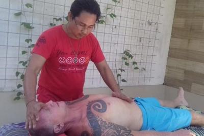 Masaje curativo de Bali de 90 minutos Masaje curativo de Bali de 90 minutos